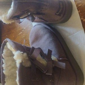 Kookaburra by Uggs